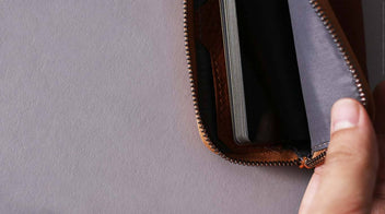 Leather Zip Pouch Wallet | Harber London